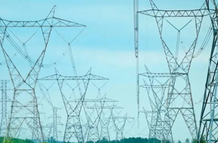 پروژه عظیم هیدروکبک برای ایجاد ۵۰۰۰ کیلومتر خط جدید انتقال برق